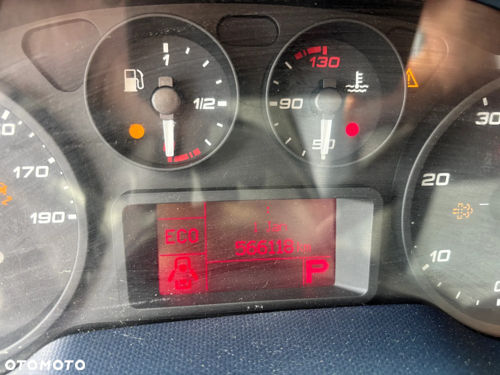 Iveco 35S13,,35S14,,35S15 CHLODNIA KONTENER PODWOZIE DO ZABUDOWY 80 SZTUK NA PLACU DUZY WYBOR - 10