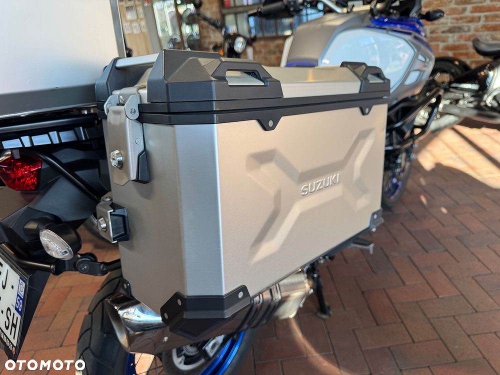 Suzuki DL - 7