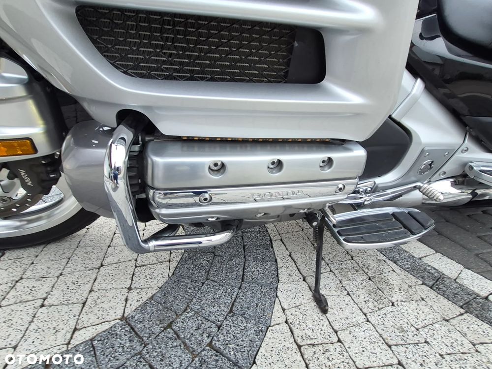 Honda GL - 17