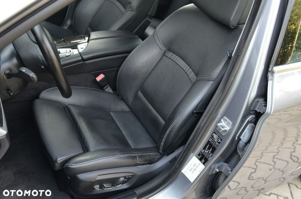 BMW Seria 5 - 27