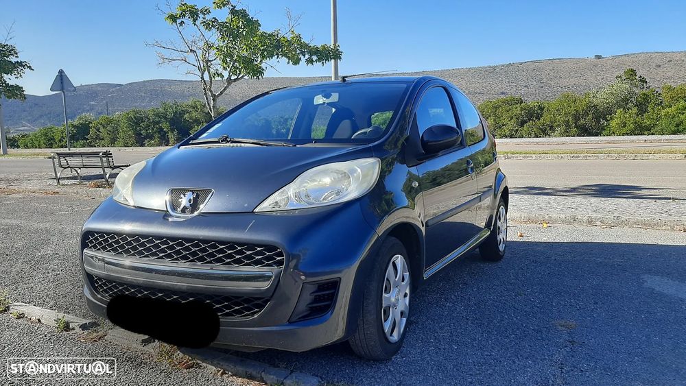 Peugeot 107 1.0 Trendy - 2