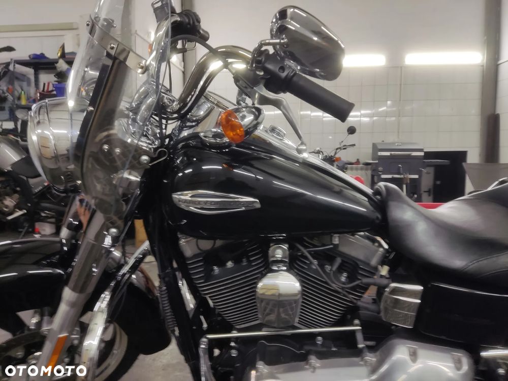 Harley-Davidson Dyna Switchback - 11