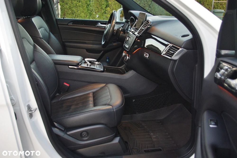 Mercedes-Benz GLE 350 d 4Matic 9G-TRONIC Exclusive - 11