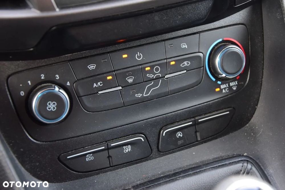 Ford TRANSIT CONNECT ​*1.5TDCI​*L2​*LONG​*KLIMA​*TEMPOMAT​*BLUETOOTH​*KAMERA​*8 - 12