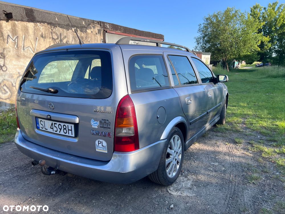 Opel Astra 1.6 - 4