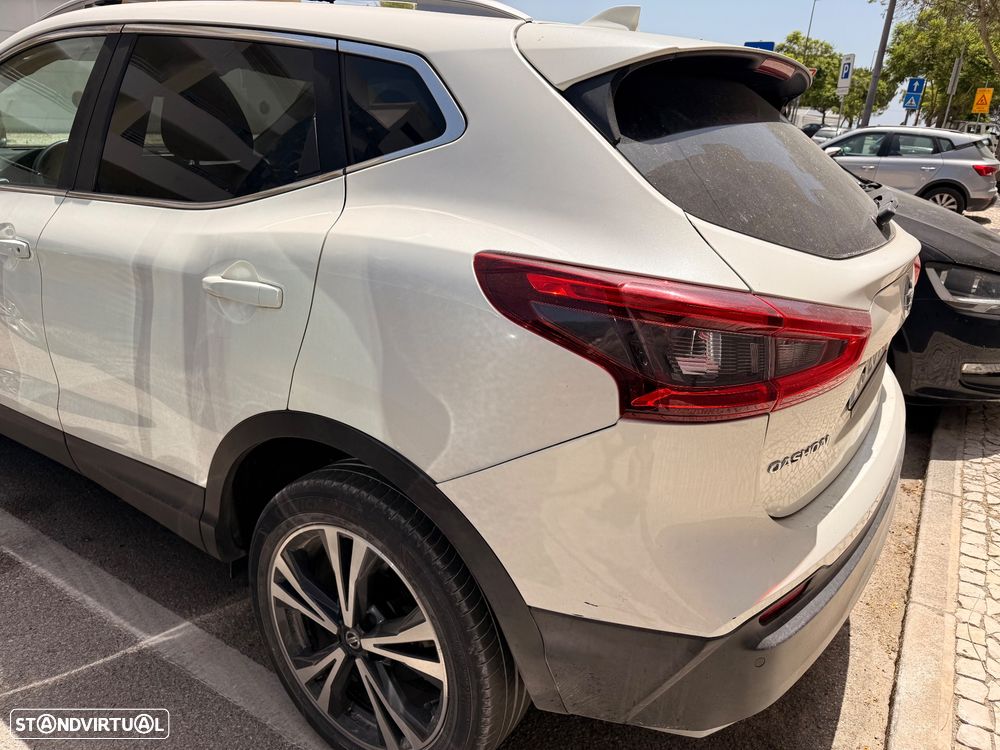 Nissan Qashqai 1.3 DIG-T N-Connecta J18 - 5