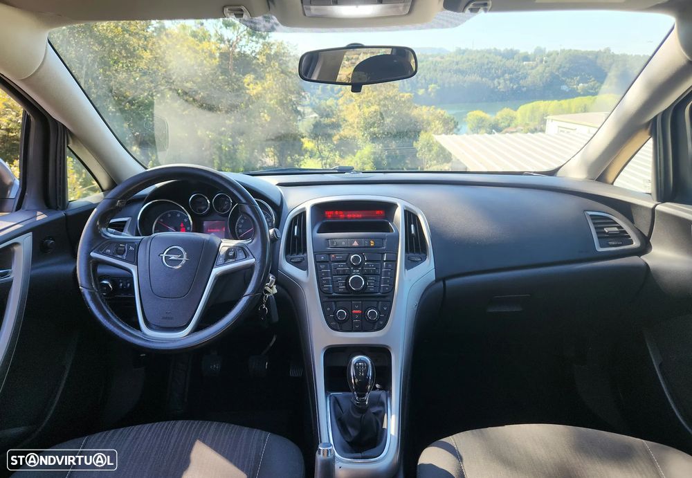 Opel Astra Sports Tourer 1.3 CDTi Executive S/S - 8