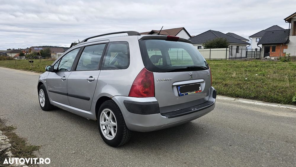 Peugeot 307 SW 1.6 HDI Starline - 2