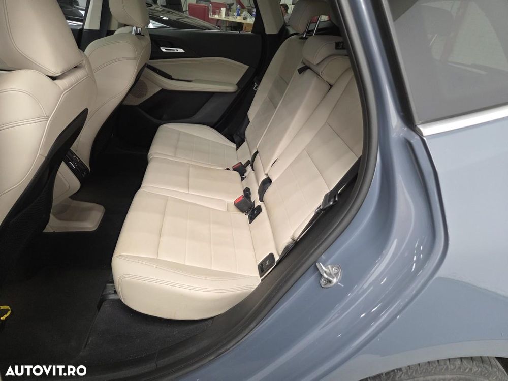BMW Seria 2 218d Aut. Luxury Line - 9