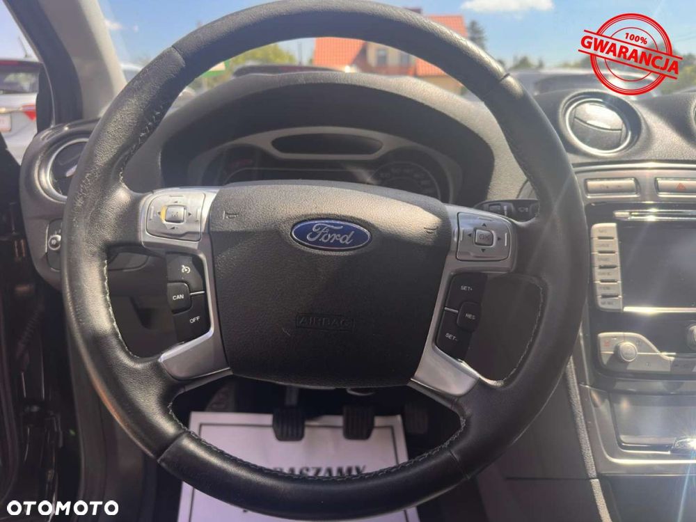 Ford Mondeo 2.0 Platinium X Plus (Titanium) - 33