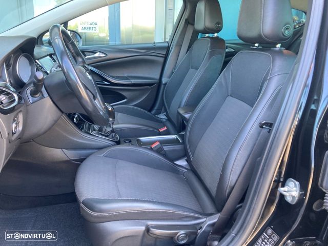 Opel Astra 1.6 CDTI Innovation S/S - 32