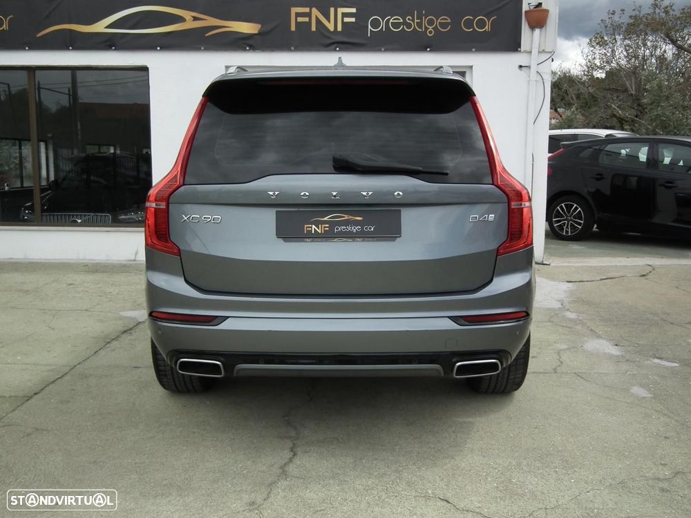 Volvo XC 90 2.0 D4 R-Design - 9