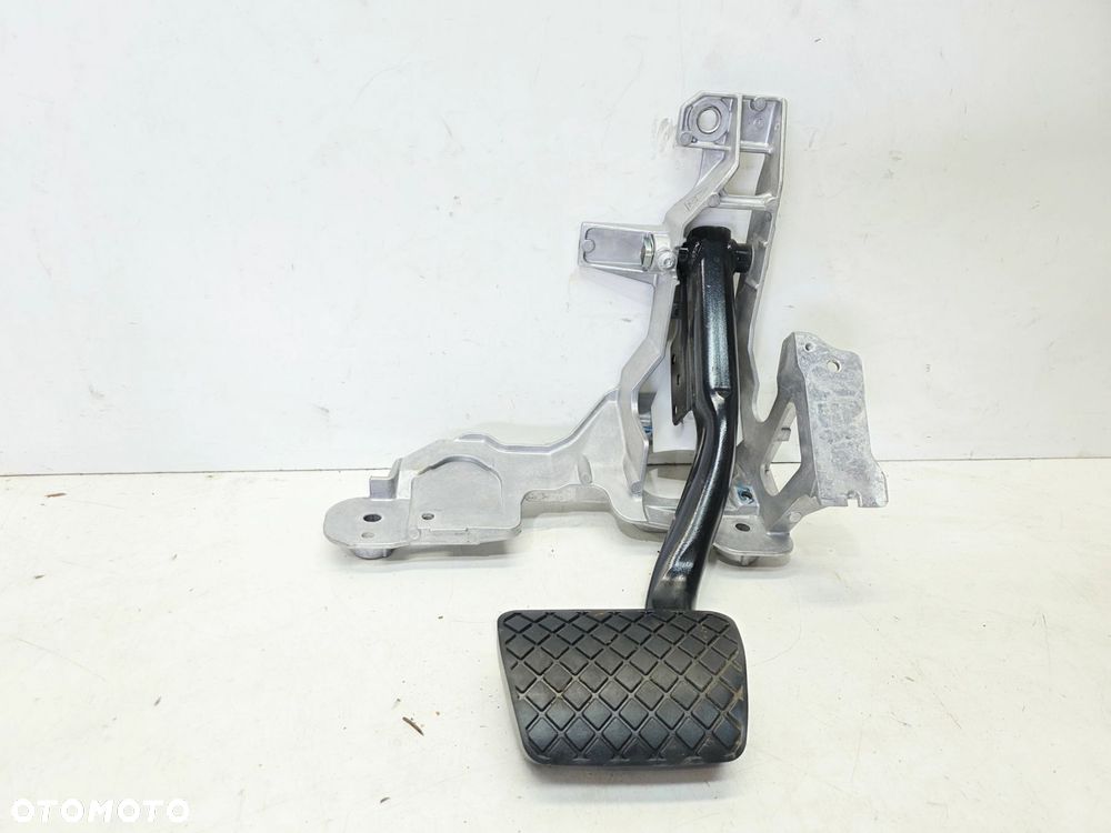 STELAŻ PEDAŁÓW HAMULCA GAZU AUDI A6 C8 A7 4K1723117 - 4