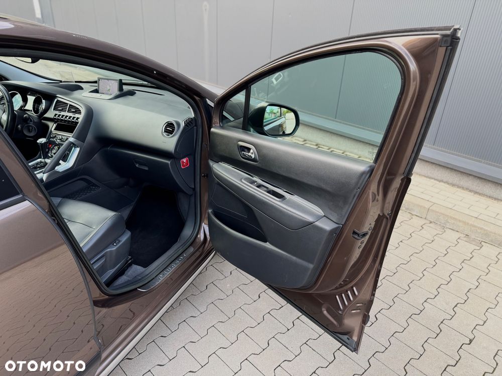 Peugeot 3008 HDi 160 Automatik Allure - 40