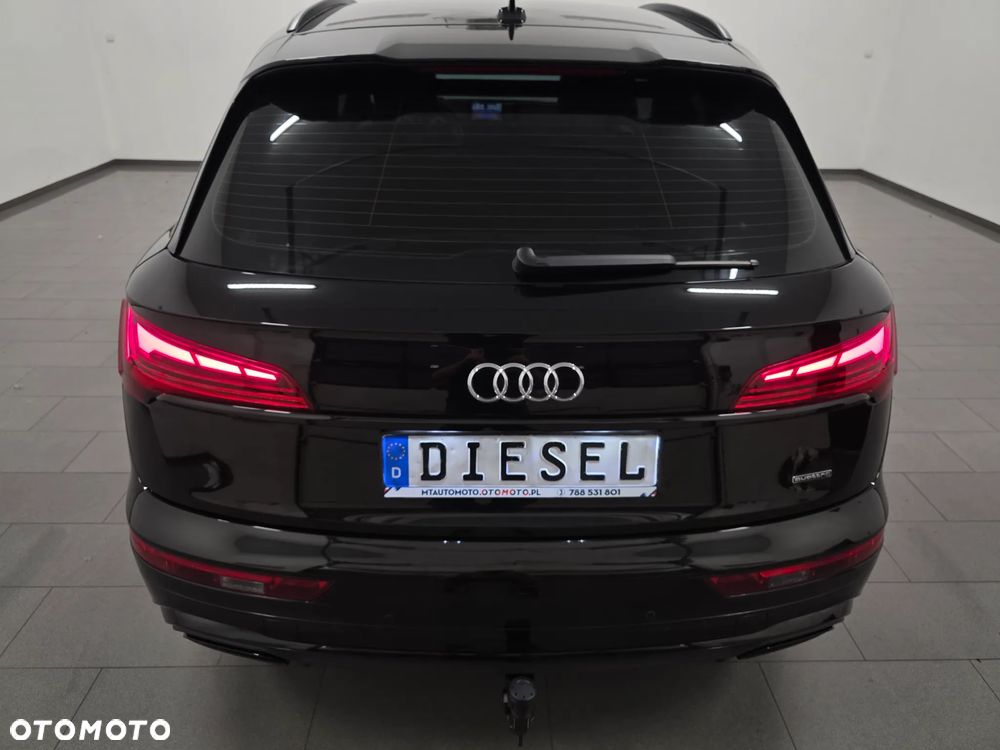Audi Q5 40 TDI quattro S tronic S line - 37