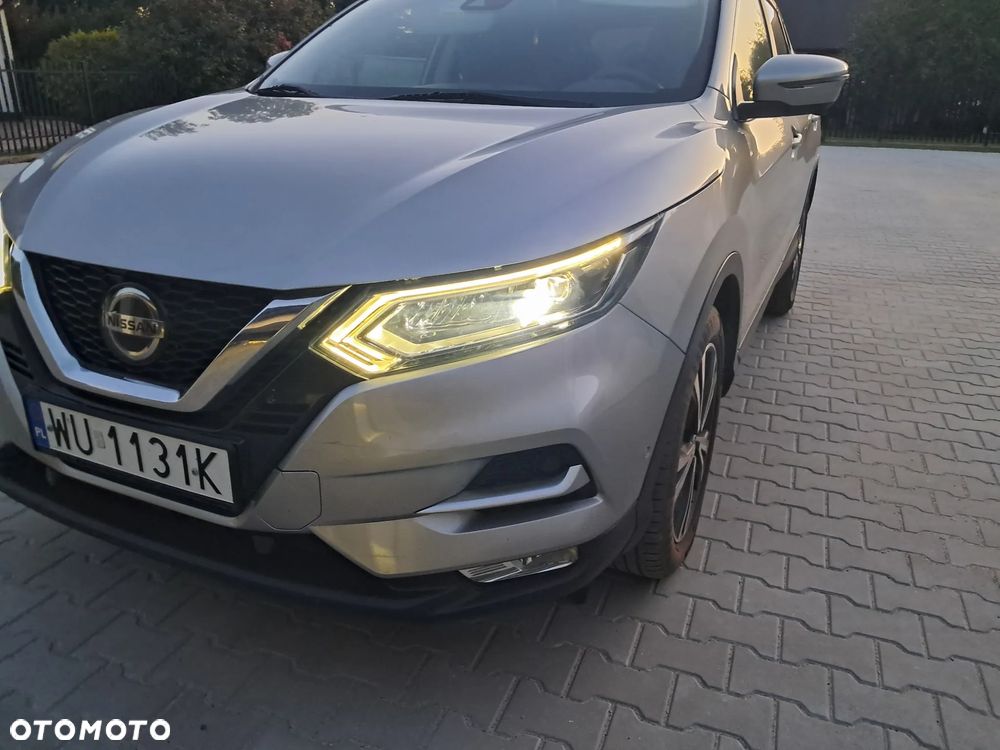 Nissan Qashqai 1.3 DIG-T N-Connecta DCT - 8