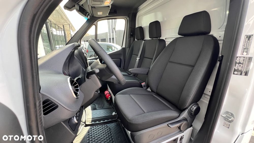 Mercedes-Benz Sprinter 519 CDI - 14