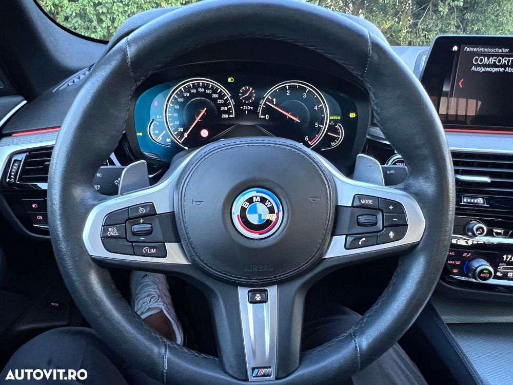 BMW Seria 5 530d xDrive - 19