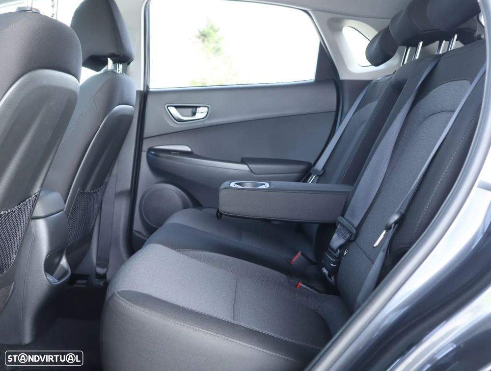 Hyundai Kauai Trend - 25