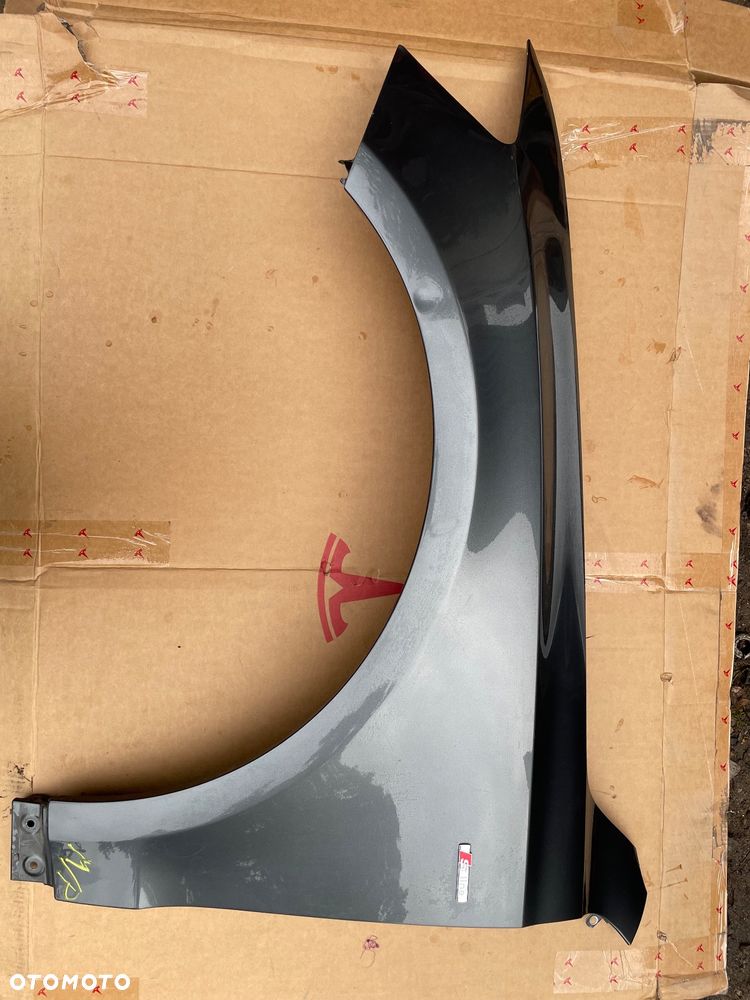 BŁOTNIK LEWY PRZÓD PRZEDNI AUDI Q5 8R0 - 1