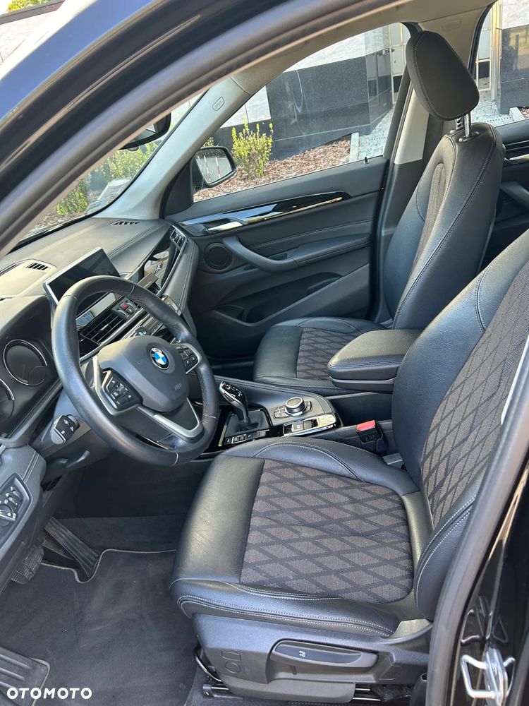 BMW X1 sDrive20i xLine - 12