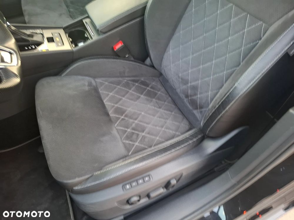 Skoda Superb 2.0 TDI SCR Sportline DSG - 25
