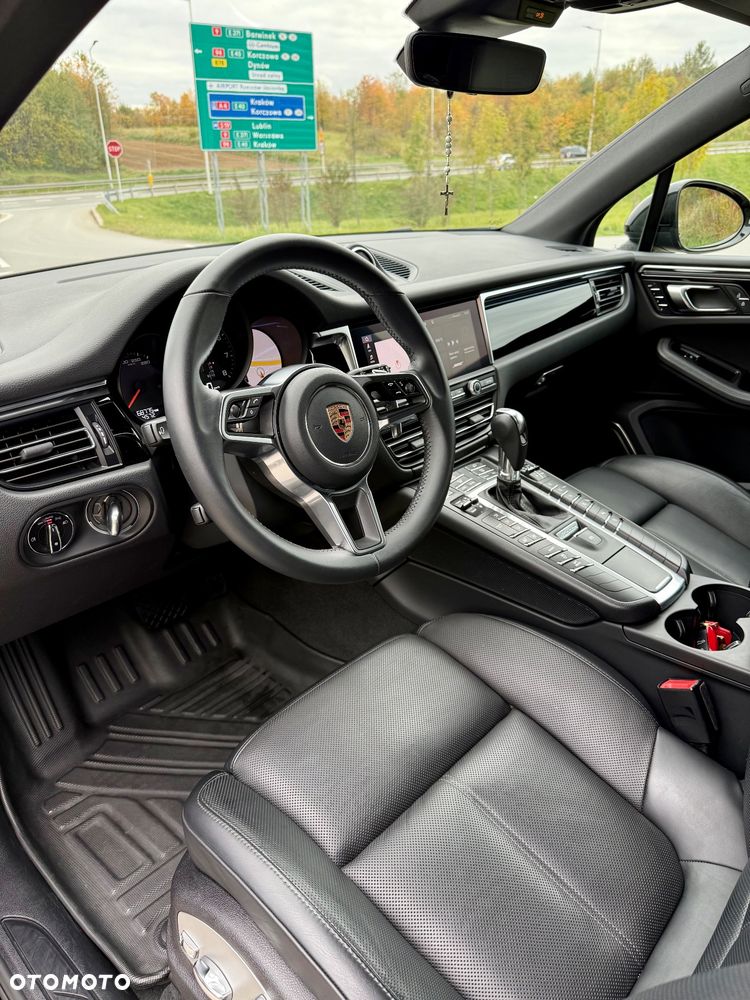 Porsche Macan - 20