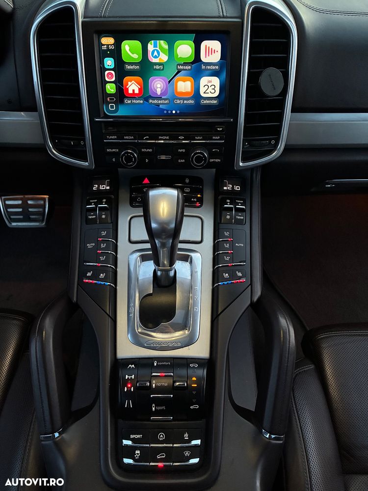 Porsche Cayenne - 10