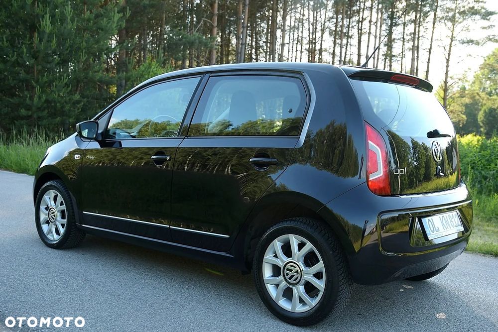 Volkswagen up! - 5