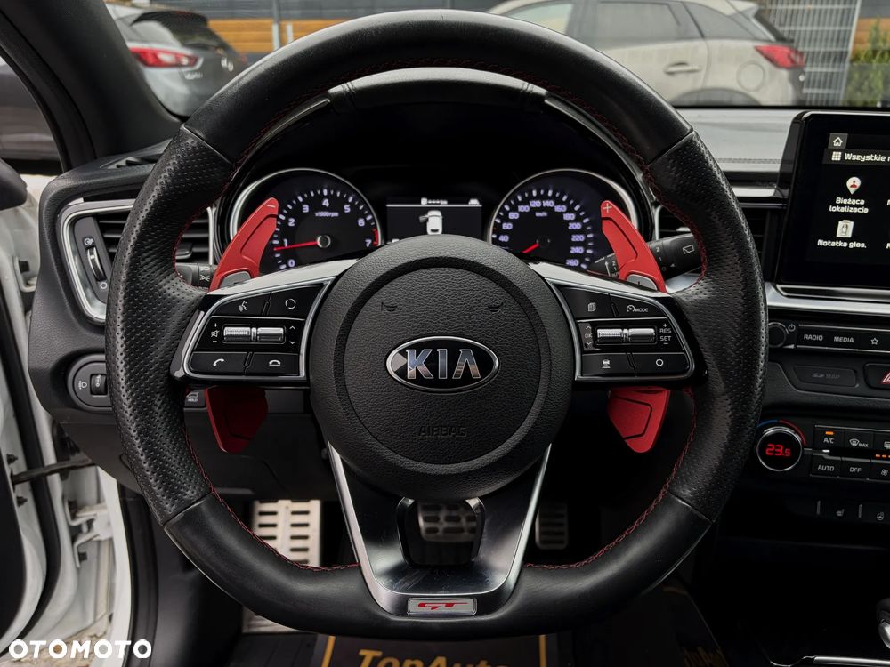 Kia ProCeed - 22
