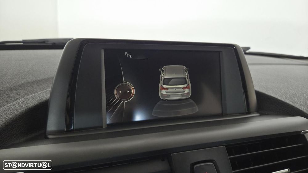 BMW 116 d Line Sport - 14