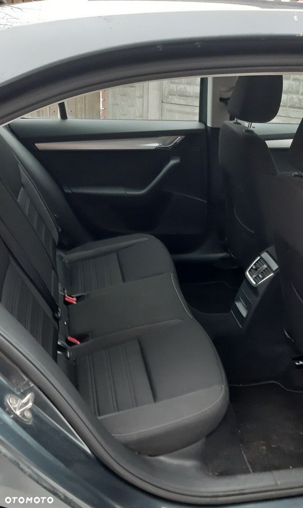 Skoda Octavia - 6