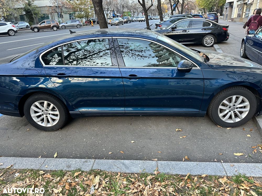 Volkswagen Passat 2.0 TDI SCR DSG Business - 3