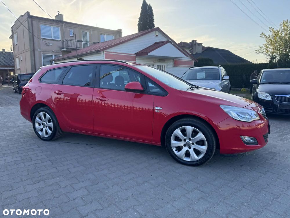 Opel Astra 1.7 CDTI DPF 150 Jahre - 5