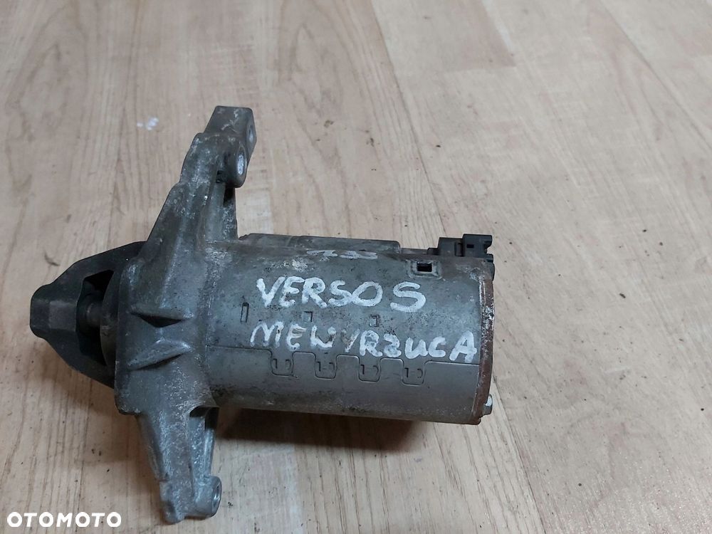Toyota VERSO S rozrusznik 1,33 Yaris III 28100-47170 - 3