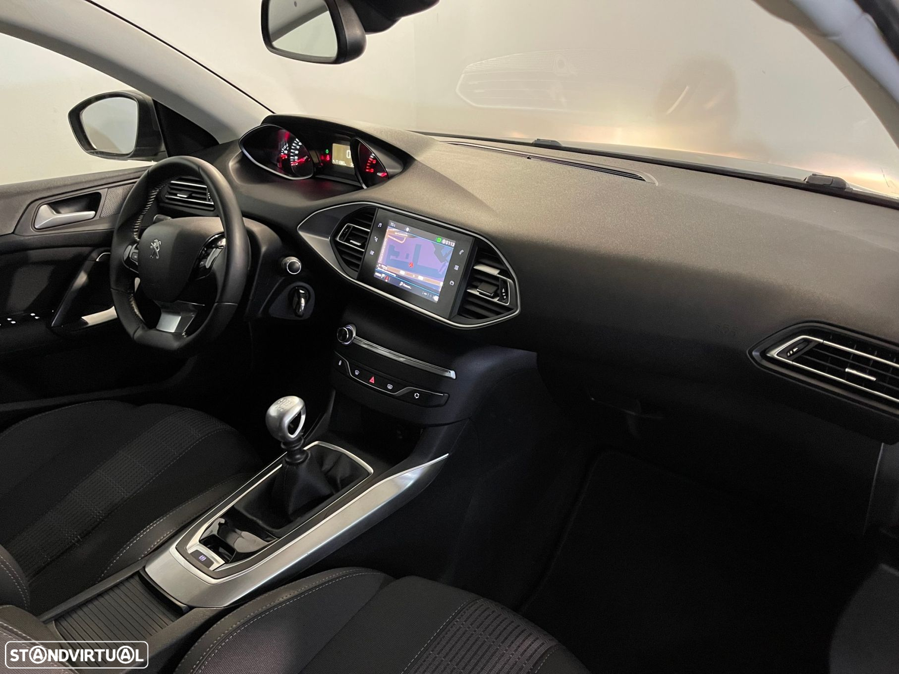 Peugeot 308 SW 1.5 BlueHDi Allure - 15