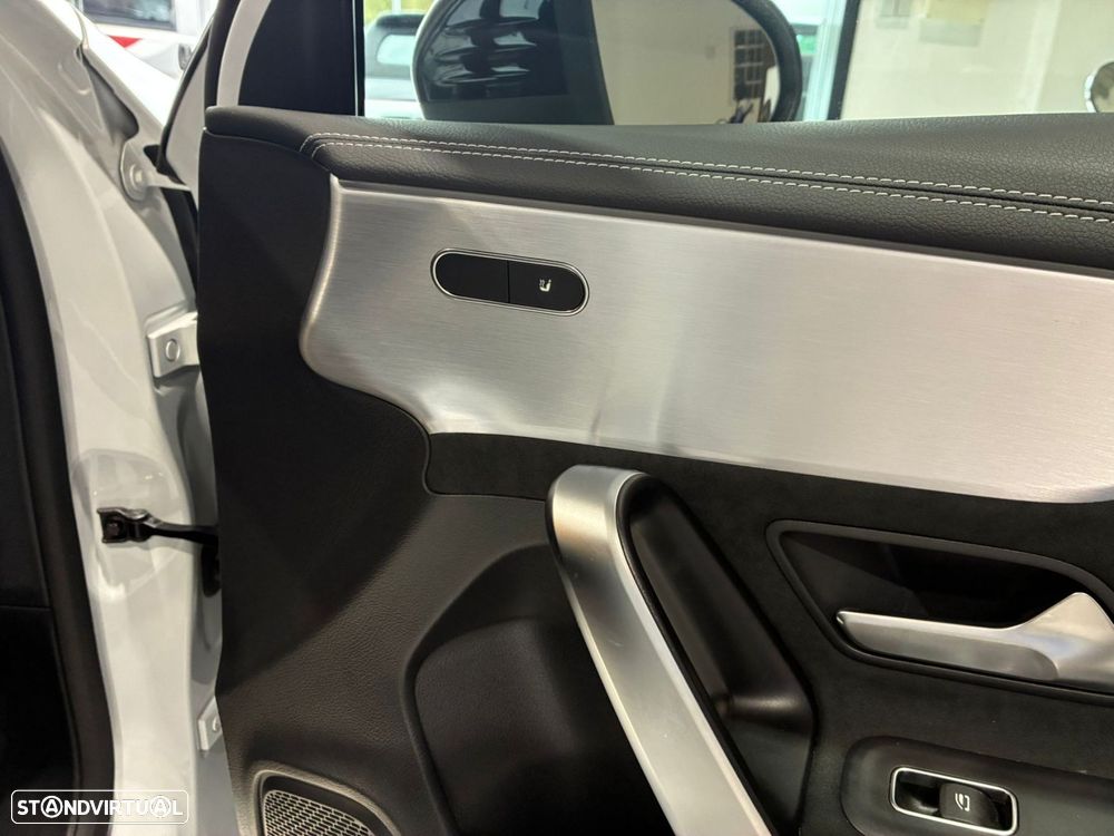 Mercedes-Benz A 250 - 28