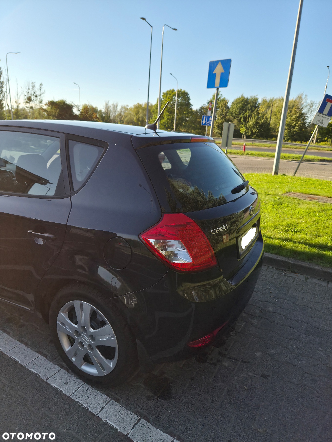 Kia Ceed Cee'd 1.6 Crdi Comfort - 3