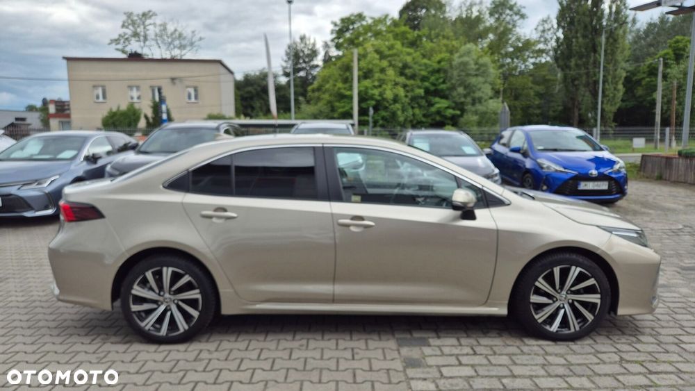 Toyota Corolla - 18