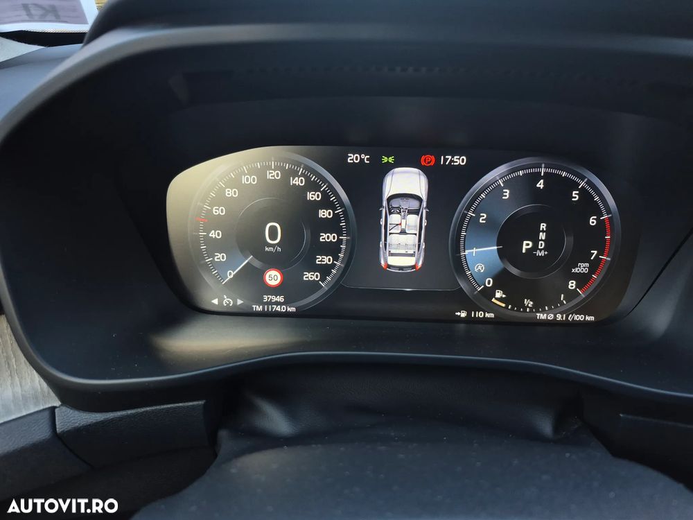 Volvo XC 40 T2 Plus Dark - 15