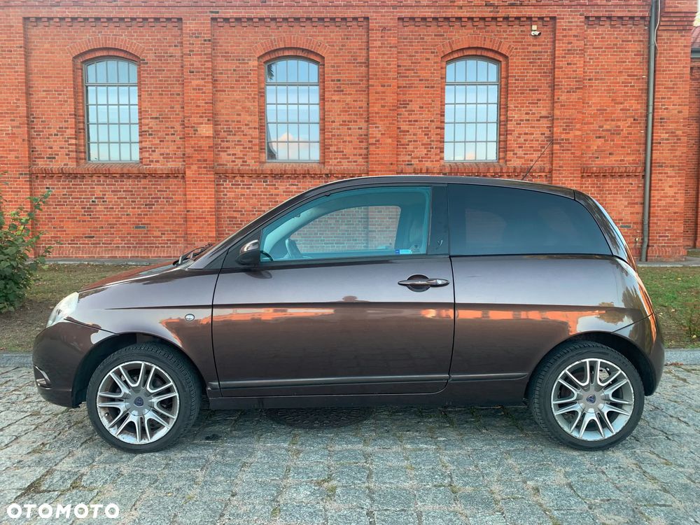 Lancia Ypsilon 1.4 16V Versus (4 os.) - 5