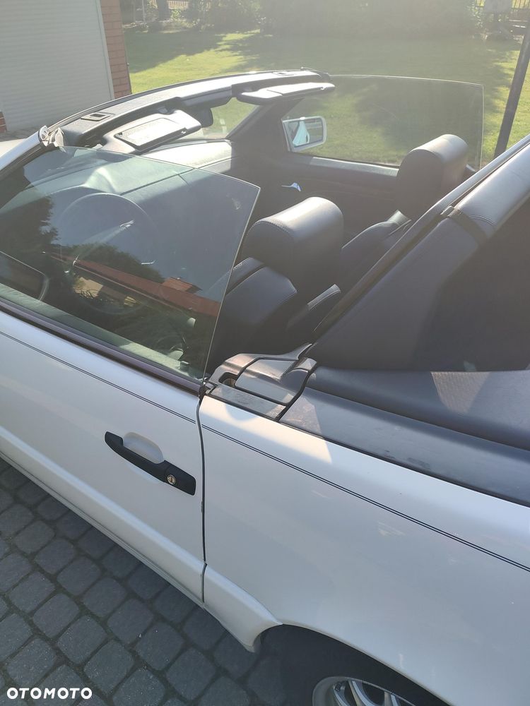 Mercedes-Benz SL - 15