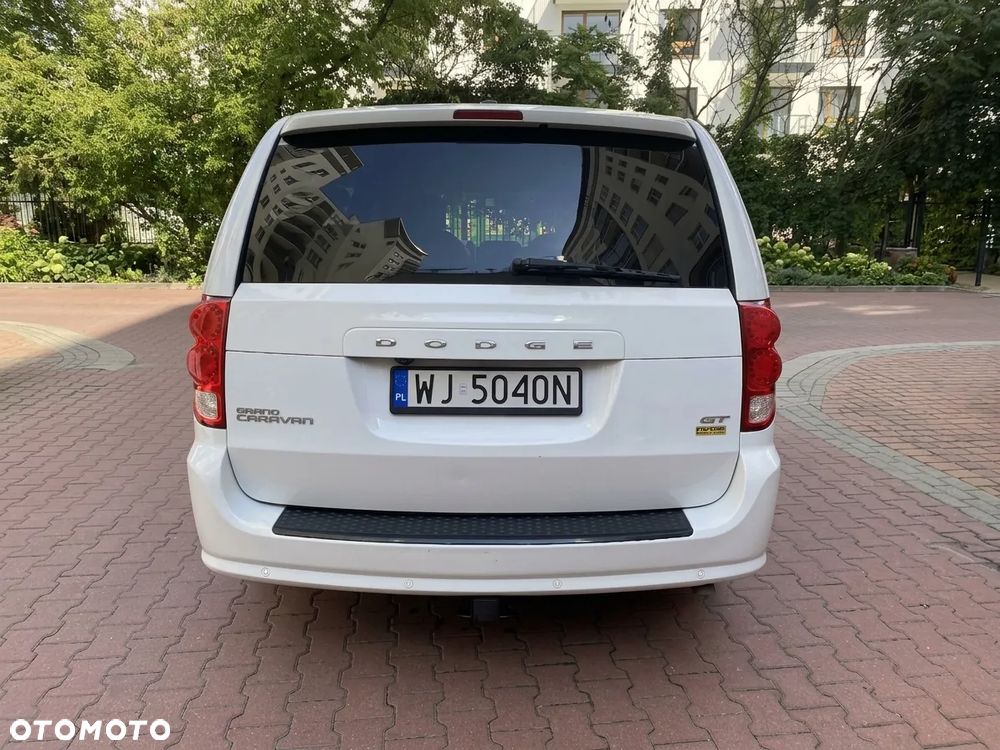 Dodge Grand Caravan 3.6 R/T - 4