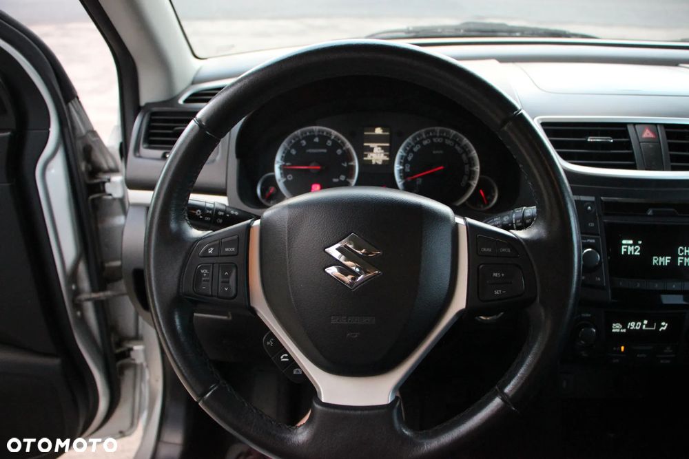 Suzuki Swift - 10