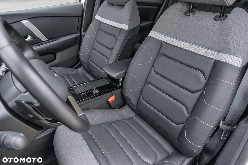 Citroën C4X 1.2 PureTech Max S&S EAT8 - 28