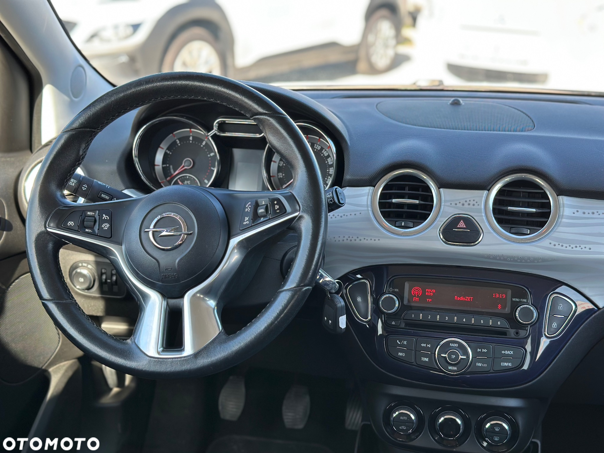 Opel Adam 1.4 White Link - 15