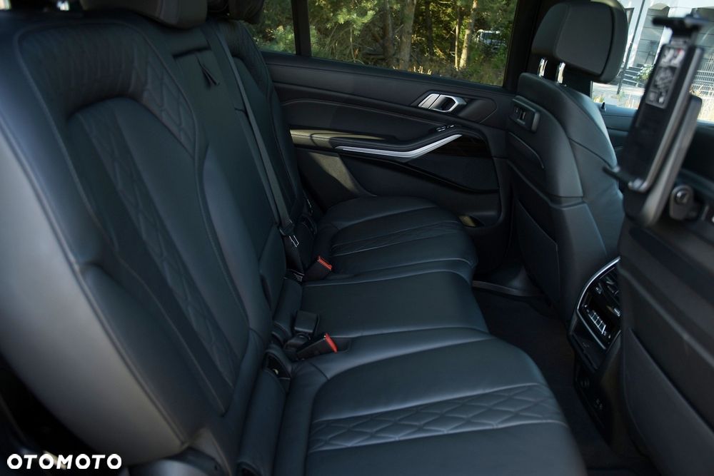 BMW X7 xDrive40i mHEV sport - 17
