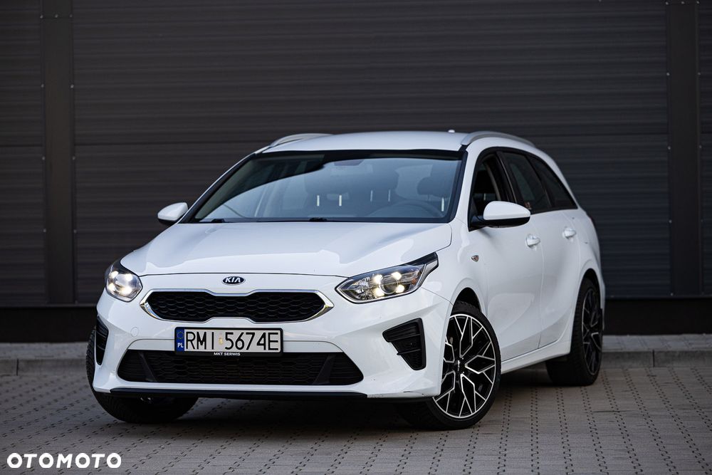 Kia Ceed 1.6 CRDi SCR GT-Line - 4