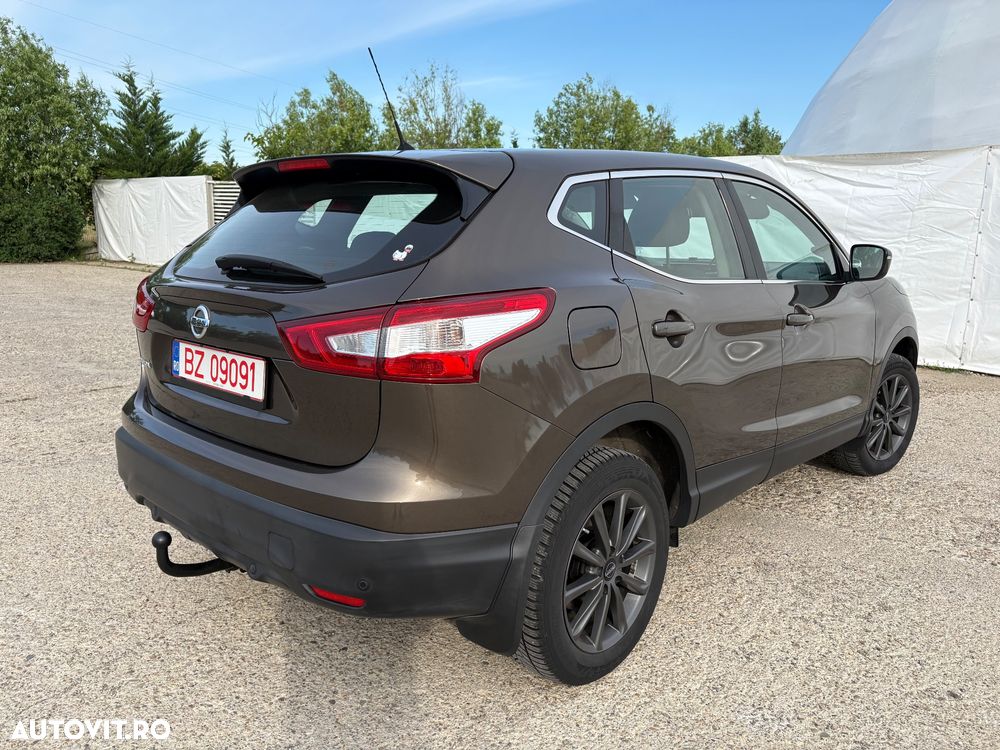 Nissan Qashqai - 10