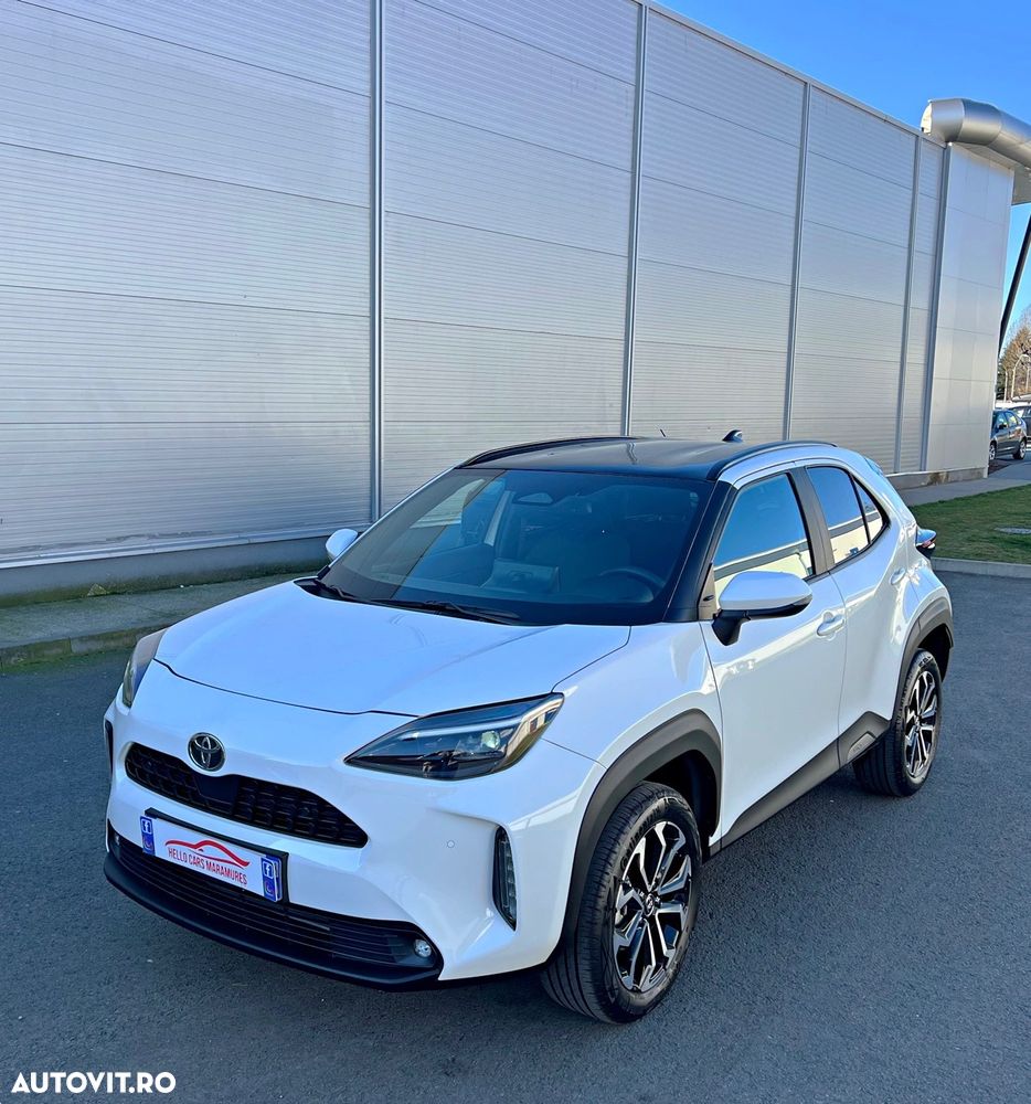 Toyota Yaris Cross 1.5 VVT-i HSD 4x2 Dynamic - 8